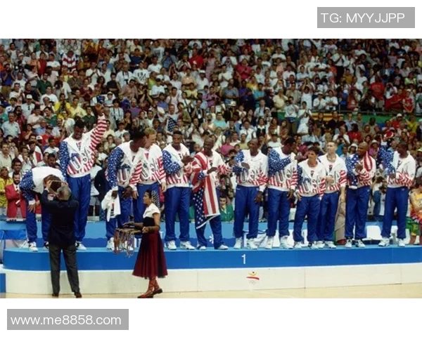 04年奥运会美国男篮对阵阿根廷精彩比赛回顾与录像分析